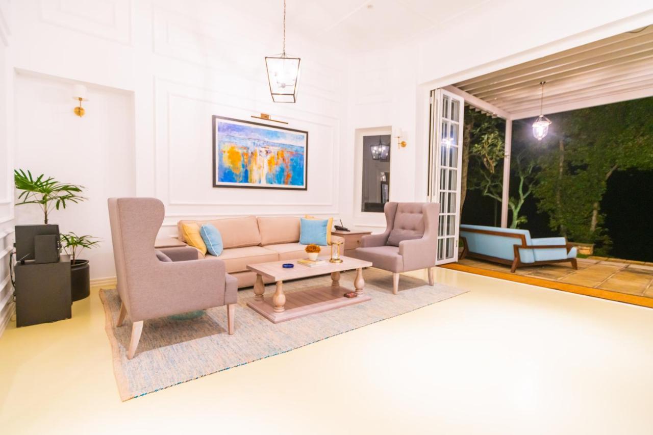 Villa Le Maas Tota Koslanda Exteriör bild